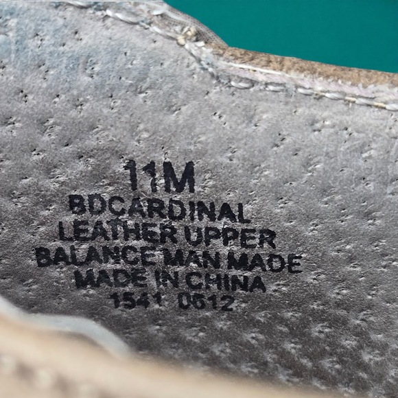 Bandolino Cardinal 11M "Gray" Suede Zippered Ankle Bootie Boots Shoes 3.5" heel - Picture 4 of 16